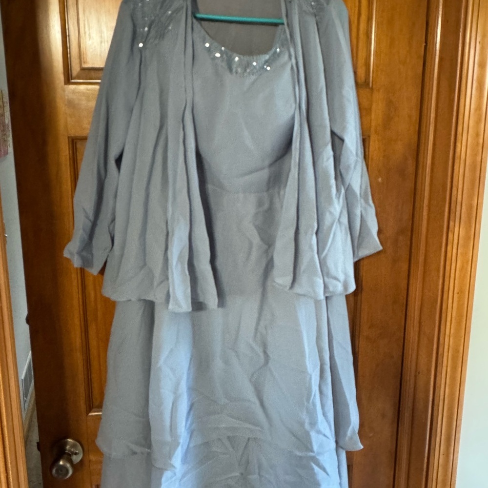 Elegant Gray Dress with Jacket